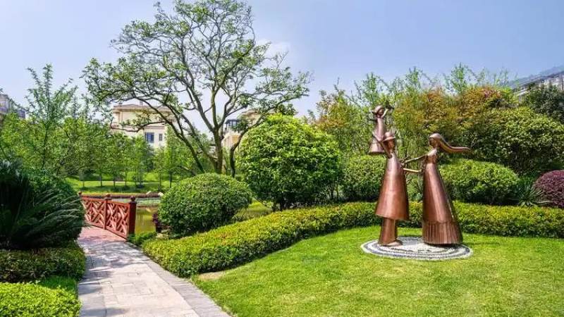 LOL全球总决赛入围队伍是怎么确定的?名额分配与晋级路径解析